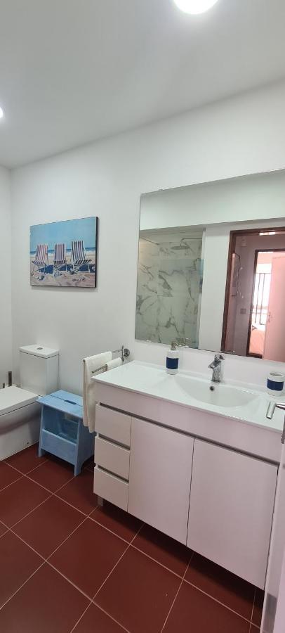 Apartment With A Stunning View Over Sesimbra Exterior photo