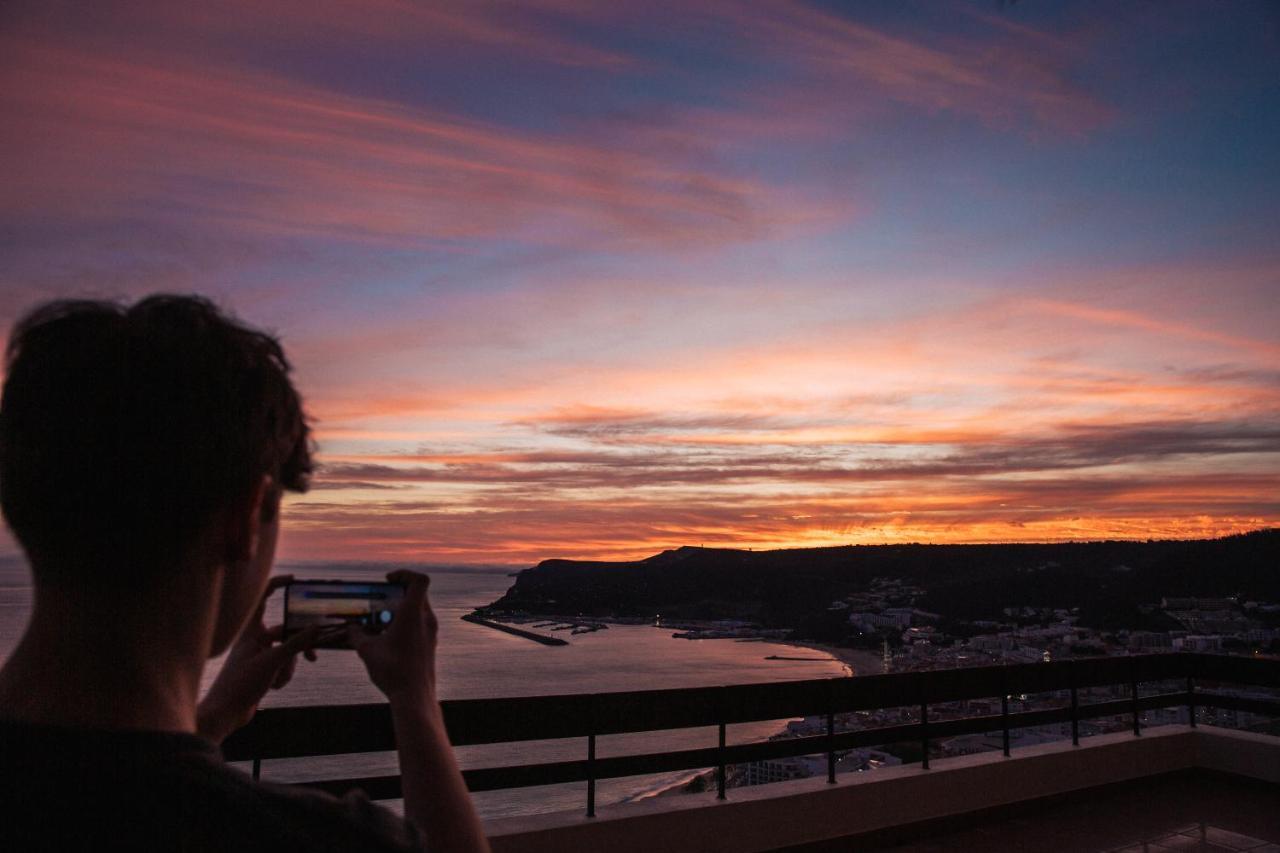 Apartment With A Stunning View Over Sesimbra Exterior photo