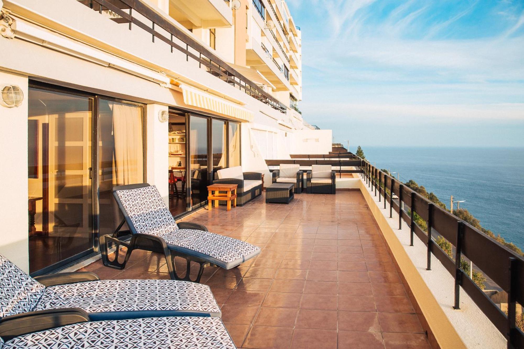 Apartment With A Stunning View Over Sesimbra Exterior photo