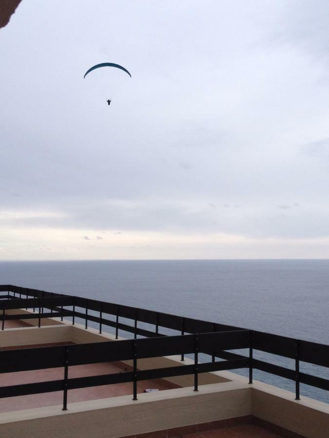 Apartment With A Stunning View Over Sesimbra Exterior photo