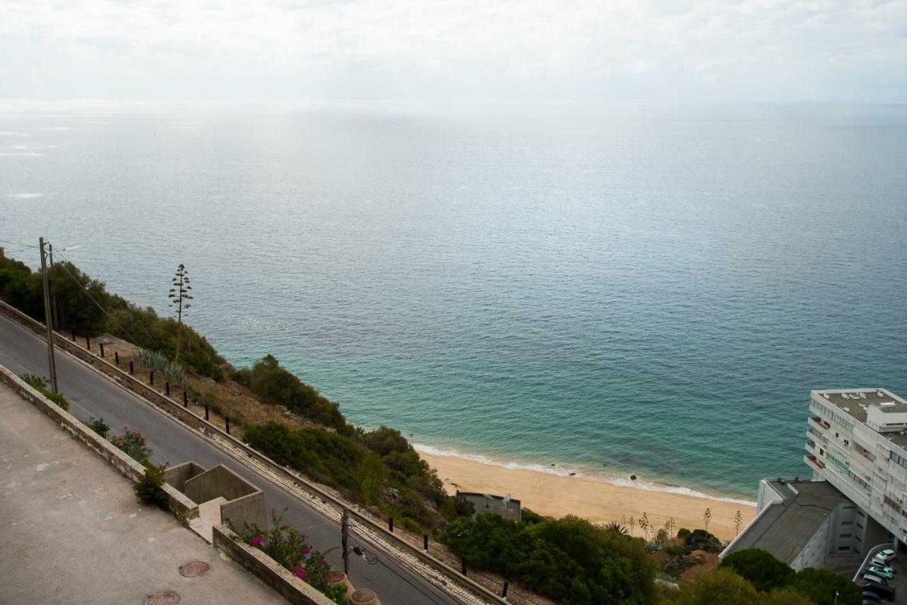 Apartment With A Stunning View Over Sesimbra Exterior photo