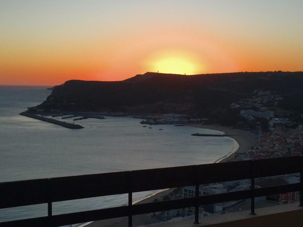 Apartment With A Stunning View Over Sesimbra Exterior photo